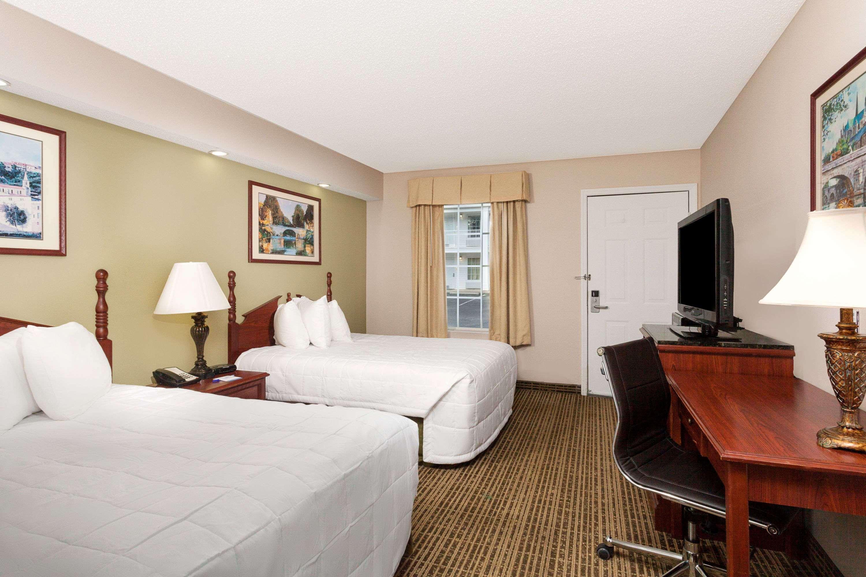 Hotel Baymont By Wyndham Tullahoma Exteriér fotografie