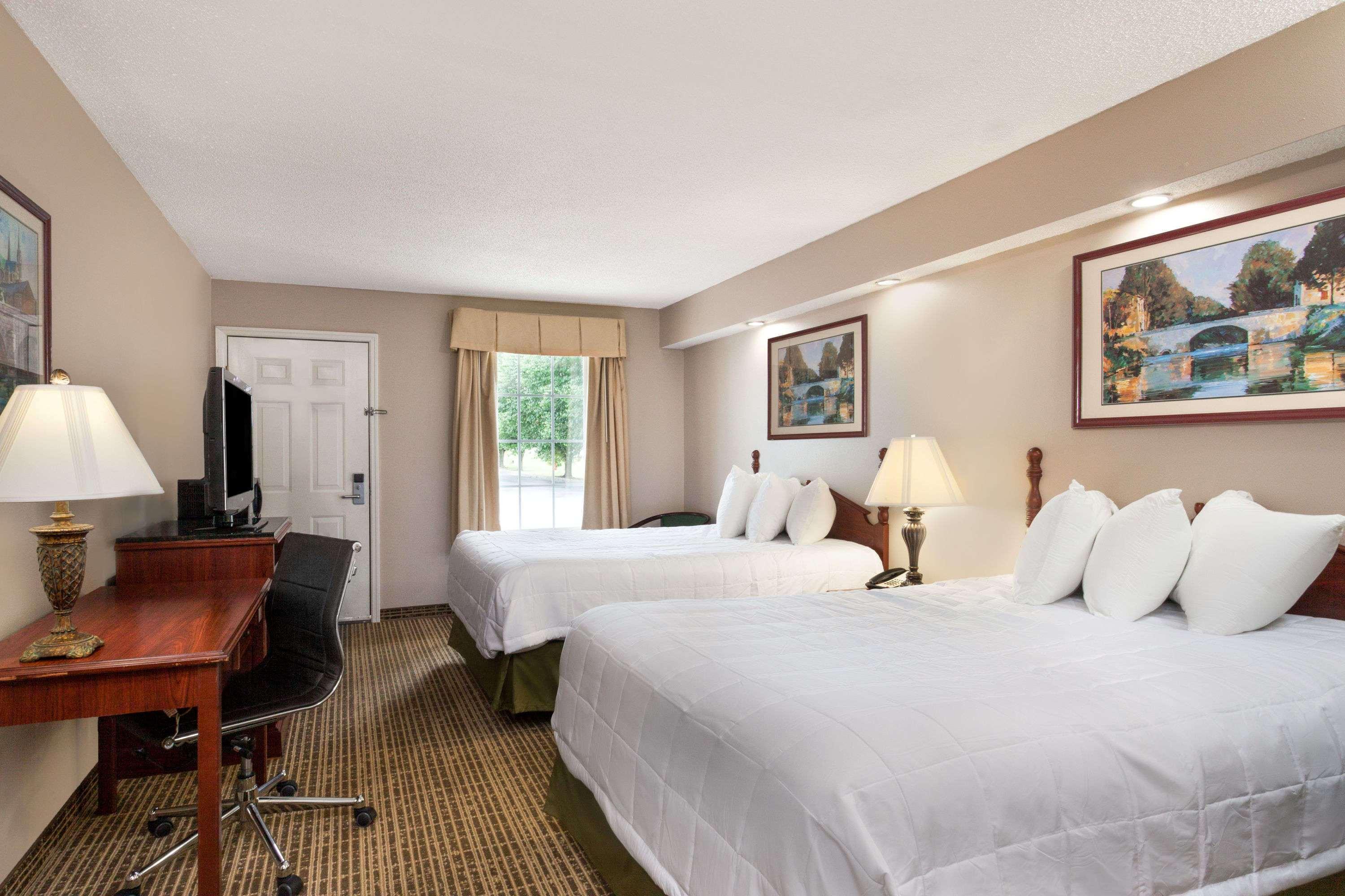 Hotel Baymont By Wyndham Tullahoma Exteriér fotografie